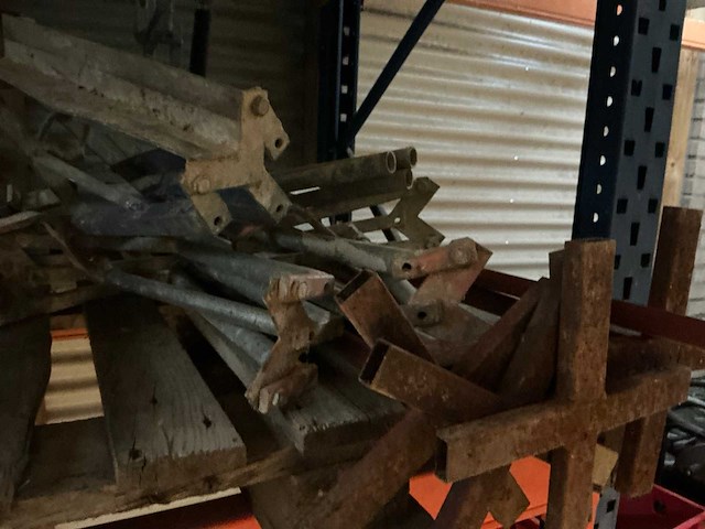 Diverse bouwmaterialen - afbeelding 9 van  10