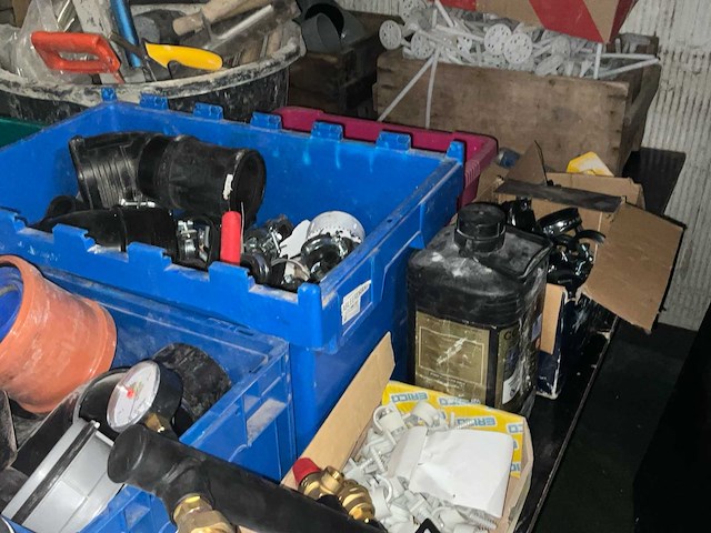 Diverse bouwmaterialen - afbeelding 6 van  20
