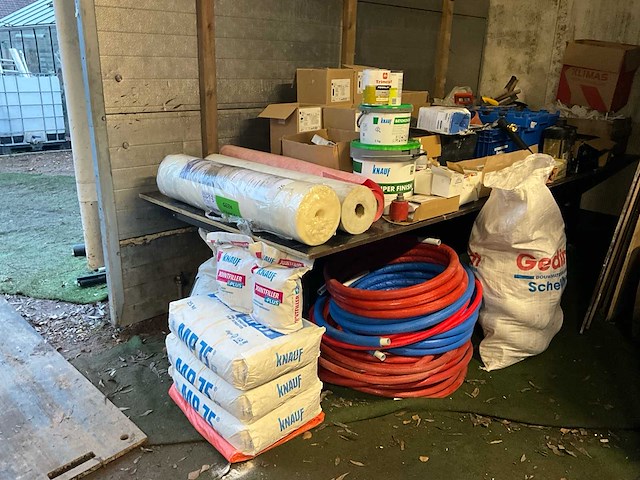Diverse bouwmaterialen - afbeelding 1 van  20