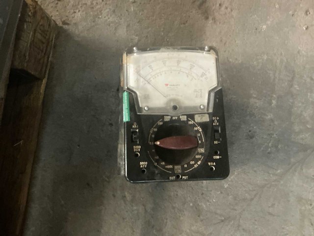 Diverse bouwmaterialen - afbeelding 2 van  2