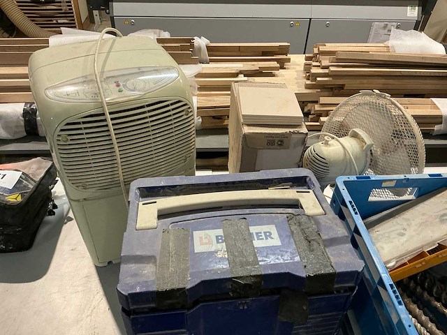 Diverse bouwmaterialen - afbeelding 3 van  10