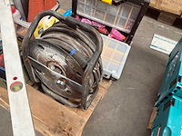 Diverse bouwmaterialen - afbeelding 2 van  2