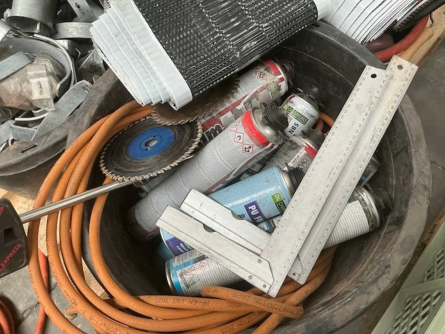 Diverse bouwmaterialen - afbeelding 7 van  12