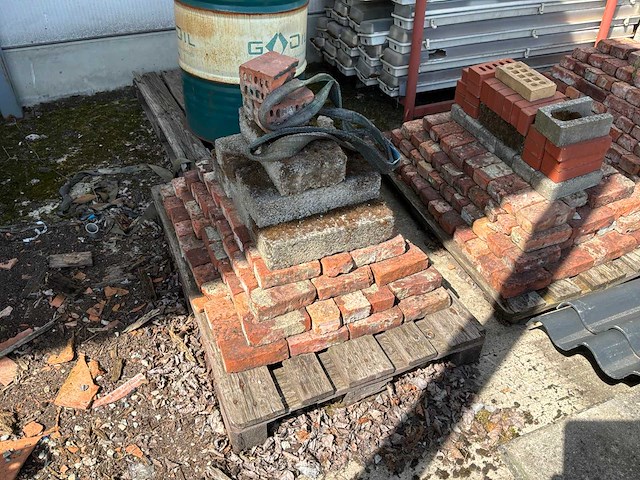 Diverse bouwmaterialen - afbeelding 2 van  8