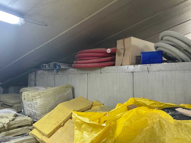 Diverse bouwmaterialen - afbeelding 2 van  7