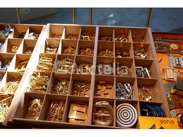 Diverse broekriem onderdelen - afbeelding 3 van  6