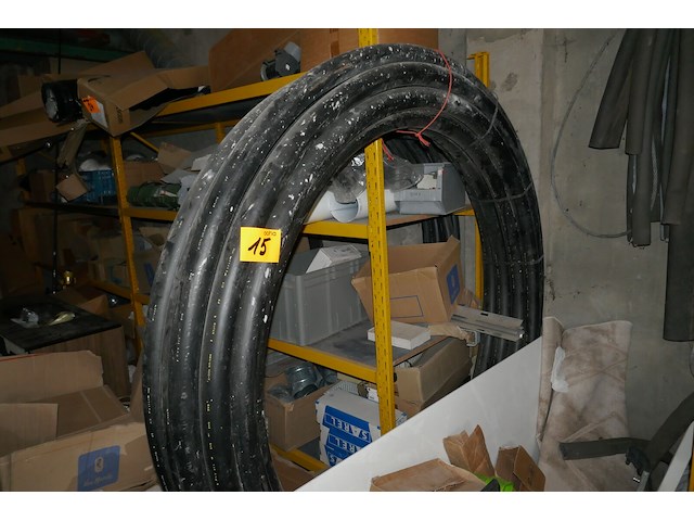 Diverse buizen - afbeelding 1 van  4