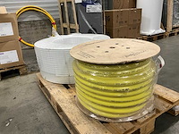 Diverse buizen - afbeelding 1 van  7