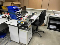 Diverse bureaus (4x) - afbeelding 3 van  6