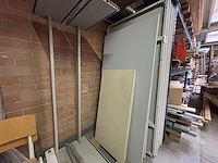 Diverse bureau's - afbeelding 1 van  5