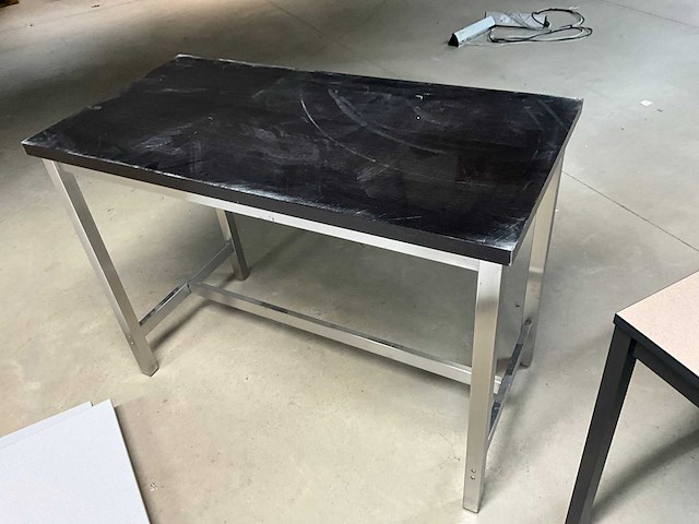 Diverse bureautafels (6x) - afbeelding 7 van  9