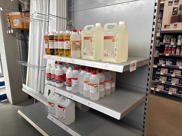 Diverse bussen tinners, methanol, petrol (64x) - afbeelding 1 van  7