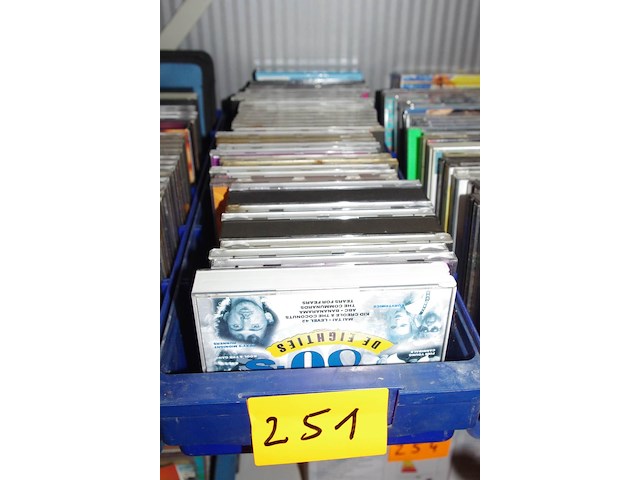 Diverse cd's - afbeelding 1 van  2
