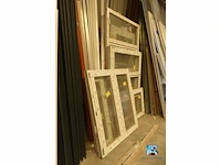 Diverse chassis met raam - afbeelding 1 van  10