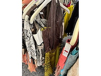 Diverse cocktailjurken/sets (118x) - afbeelding 31 van  105