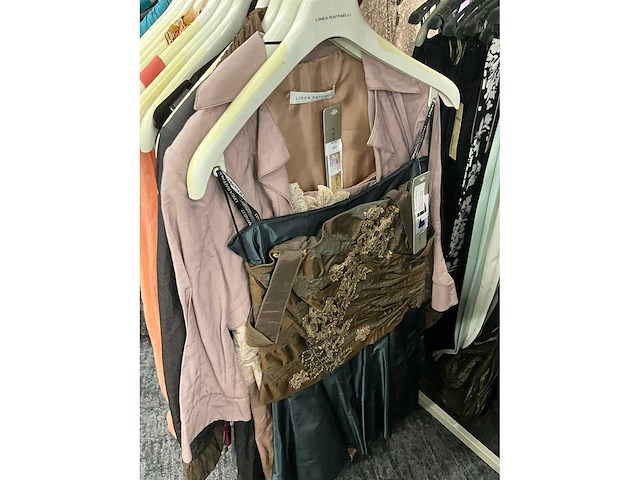 Diverse cocktailjurken/sets (118x) - afbeelding 75 van  105