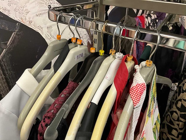 Diverse cocktailjurken/sets (173x) - afbeelding 22 van  134