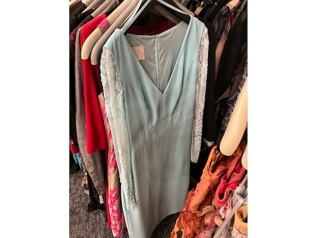 Diverse cocktailjurken/sets (173x) - afbeelding 49 van  134