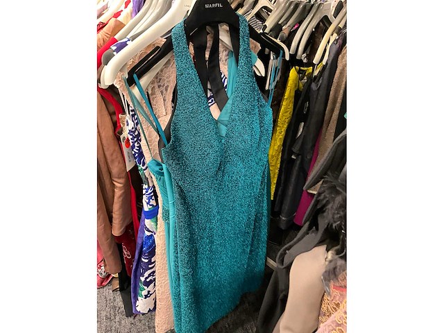 Diverse cocktailjurken/sets (173x) - afbeelding 109 van  134