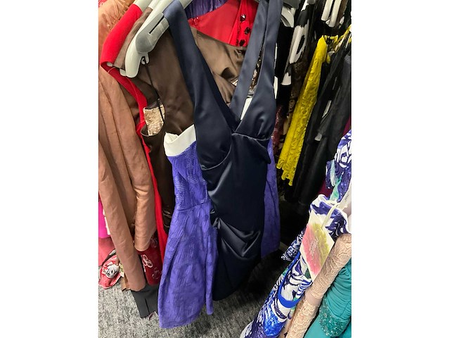 Diverse cocktailjurken/sets (173x) - afbeelding 115 van  134