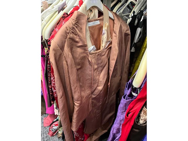 Diverse cocktailjurken/sets (173x) - afbeelding 117 van  134