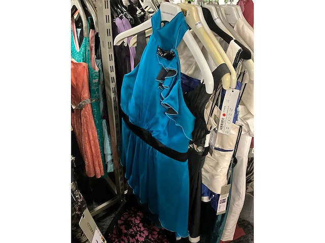 Diverse cocktailjurken/sets (173x) - afbeelding 16 van  142