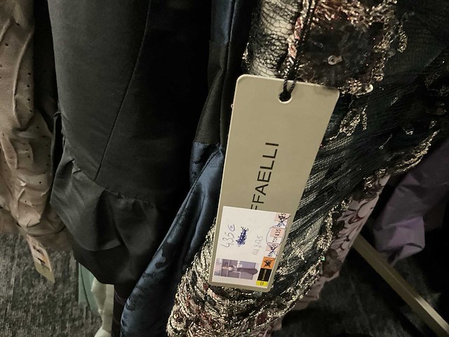 Diverse cocktailjurken/sets (173x) - afbeelding 40 van  142