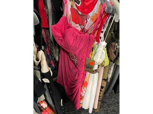 Diverse cocktailjurken/sets (173x) - afbeelding 56 van  142