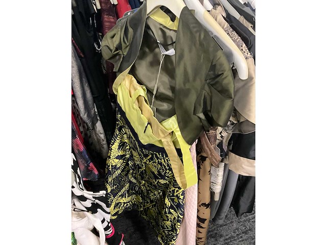 Diverse cocktailjurken/sets (173x) - afbeelding 61 van  142