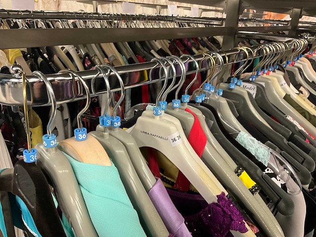 Diverse cocktailjurken/sets (173x) - afbeelding 77 van  142