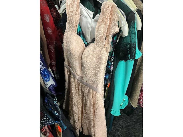 Diverse cocktailjurken/sets (173x) - afbeelding 108 van  142