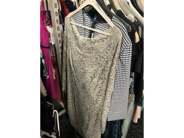 Diverse cocktailjurken/sets (173x) - afbeelding 130 van  142