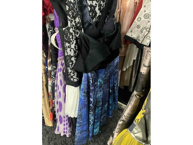 Diverse cocktailjurken/sets (173x) - afbeelding 90 van  156