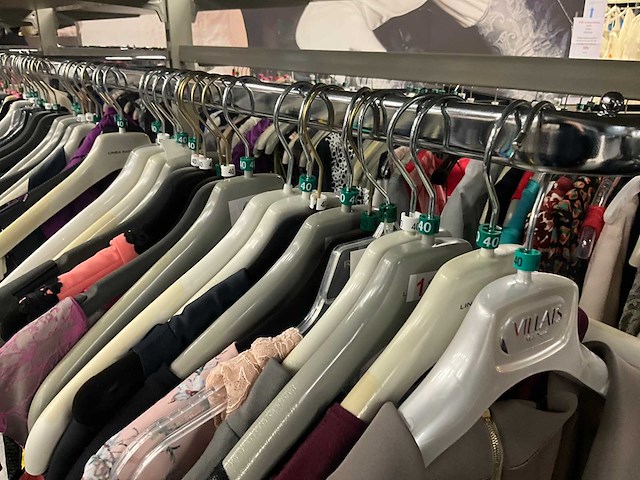 Diverse cocktailjurken/sets (173x) - afbeelding 127 van  156