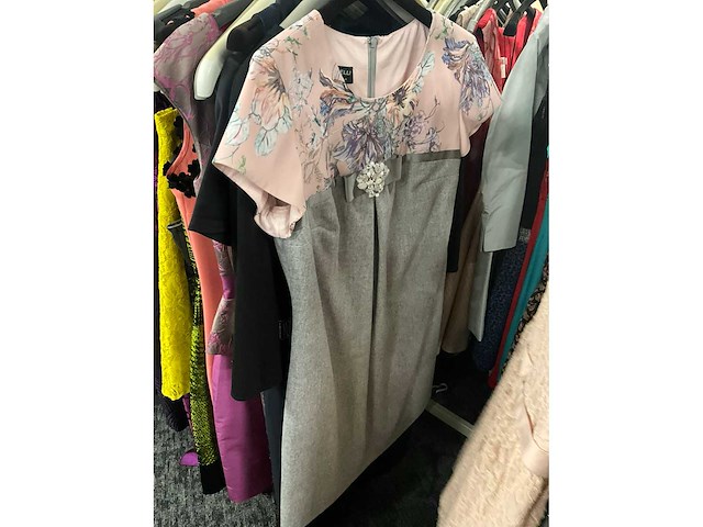 Diverse cocktailjurken/sets (173x) - afbeelding 133 van  156