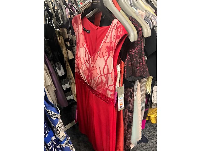 Diverse cocktailjurken/sets (173x) - afbeelding 4 van  152