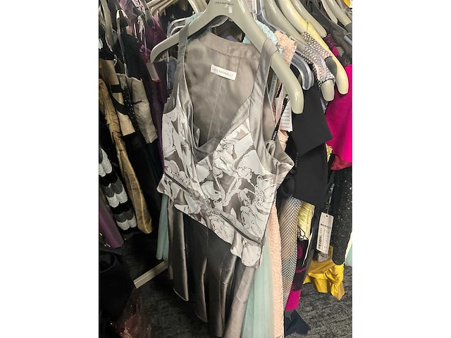 Diverse cocktailjurken/sets (173x) - afbeelding 9 van  152