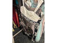 Diverse cocktailjurken/sets (173x) - afbeelding 23 van  152