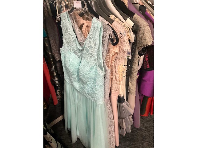 Diverse cocktailjurken/sets (173x) - afbeelding 26 van  152