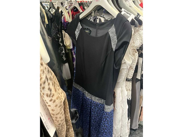 Diverse cocktailjurken/sets (173x) - afbeelding 72 van  152