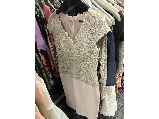 Diverse cocktailjurken/sets (173x) - afbeelding 86 van  152