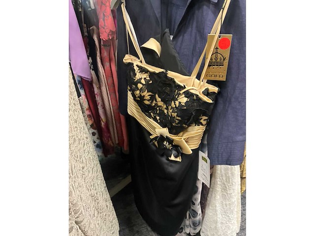 Diverse cocktailjurken/sets (173x) - afbeelding 89 van  152