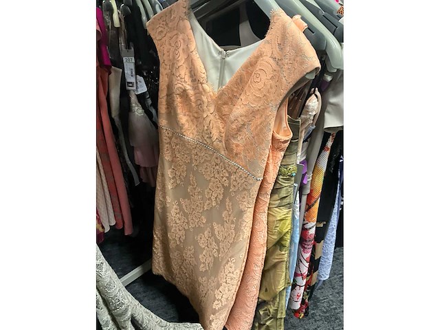 Diverse cocktailjurken/sets (173x) - afbeelding 94 van  152