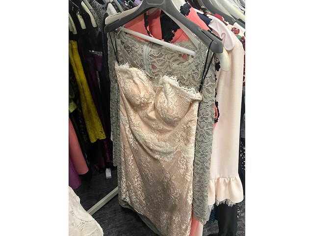 Diverse cocktailjurken/sets (173x) - afbeelding 116 van  152