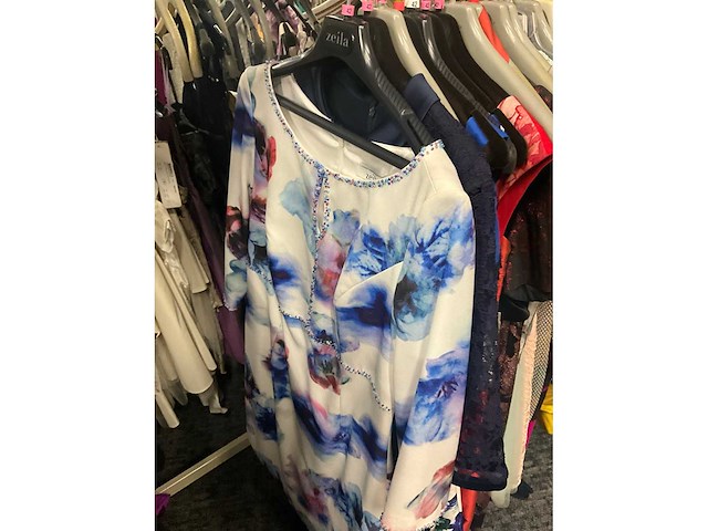 Diverse cocktailjurken/sets (173x) - afbeelding 148 van  152