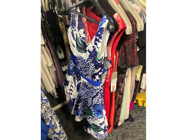 Diverse cocktailjurken/sets (173x) - afbeelding 152 van  152