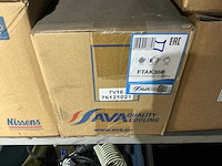 Diverse compressors (9x) - afbeelding 2 van  3
