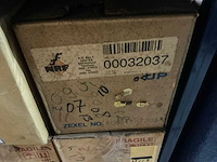 Diverse compressors (9x) - afbeelding 3 van  8