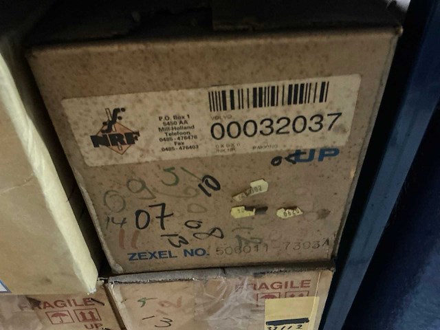 Diverse compressors (9x) - afbeelding 3 van  10