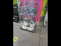 Diverse computerapparatuur, plank, vitrine - afbeelding 3 van  7